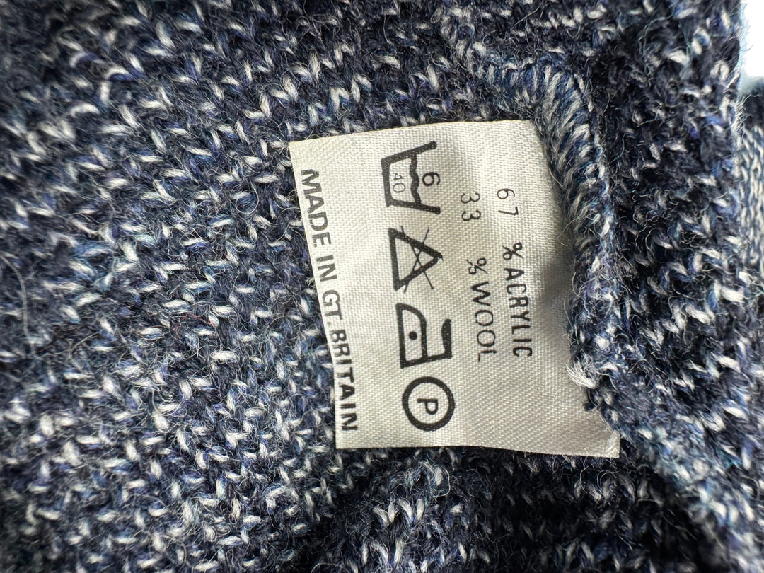 Bentley Casuals Geometric Pattern Sweater - M - Think Vintage