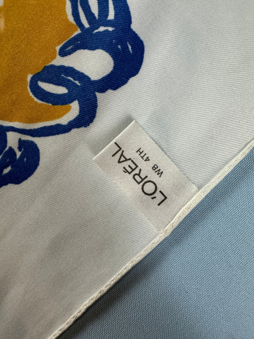 Artistic Face Print Square Scarf - Think Vintage