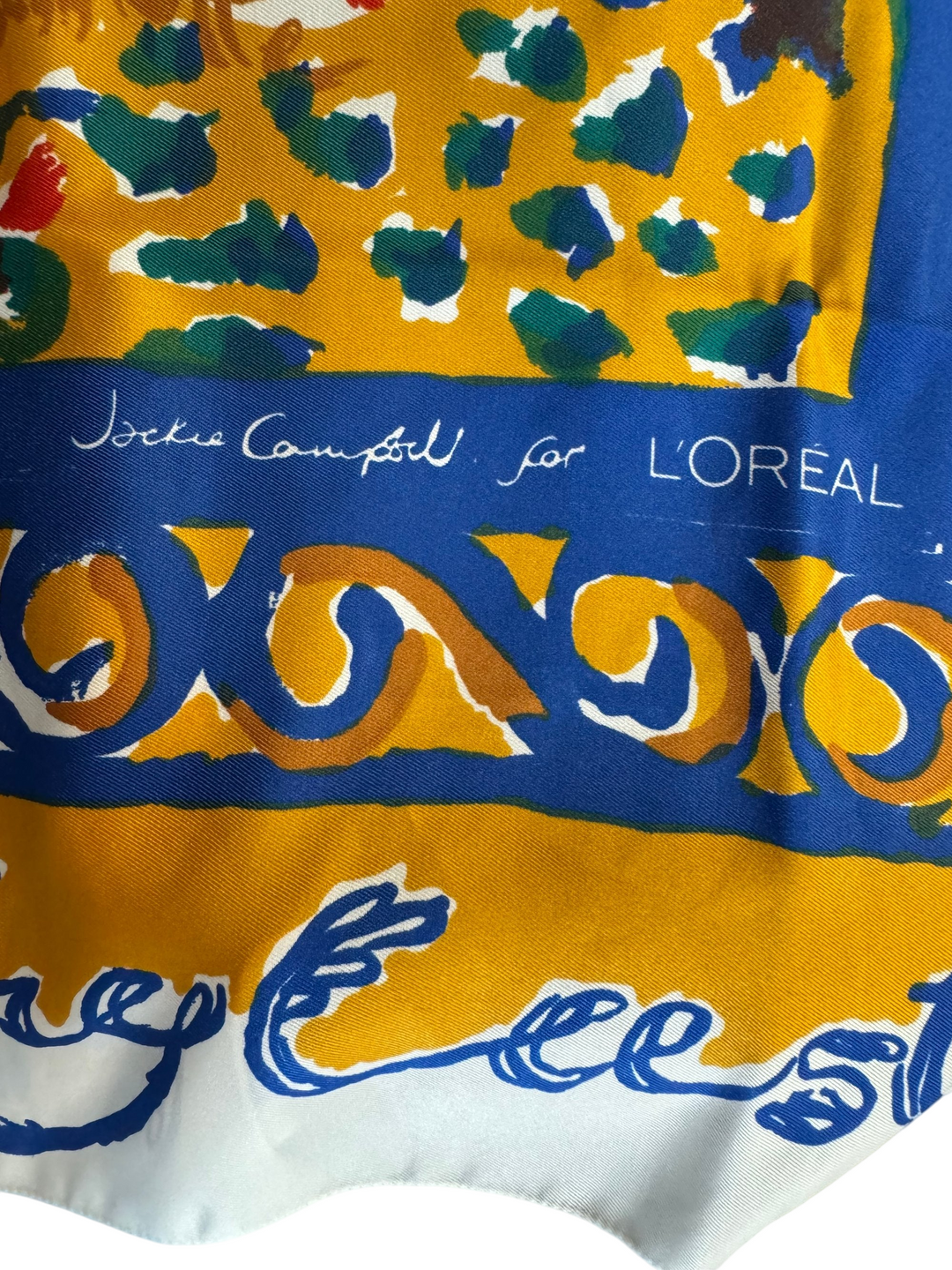 Artistic Face Print Square Scarf - Think Vintage