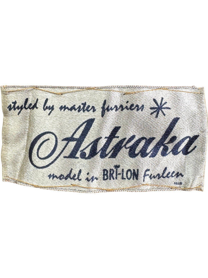 Astraka Brown Faux Fur Coat- M - Think Vintage