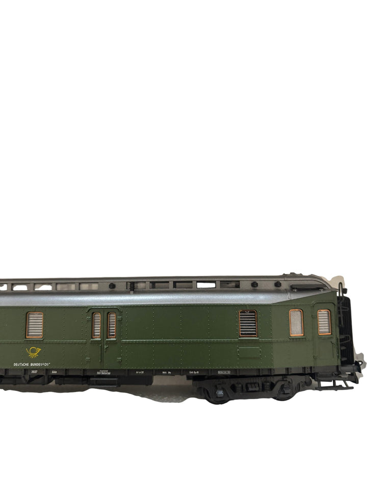 Roco HO Gauge Express Coach Hechte