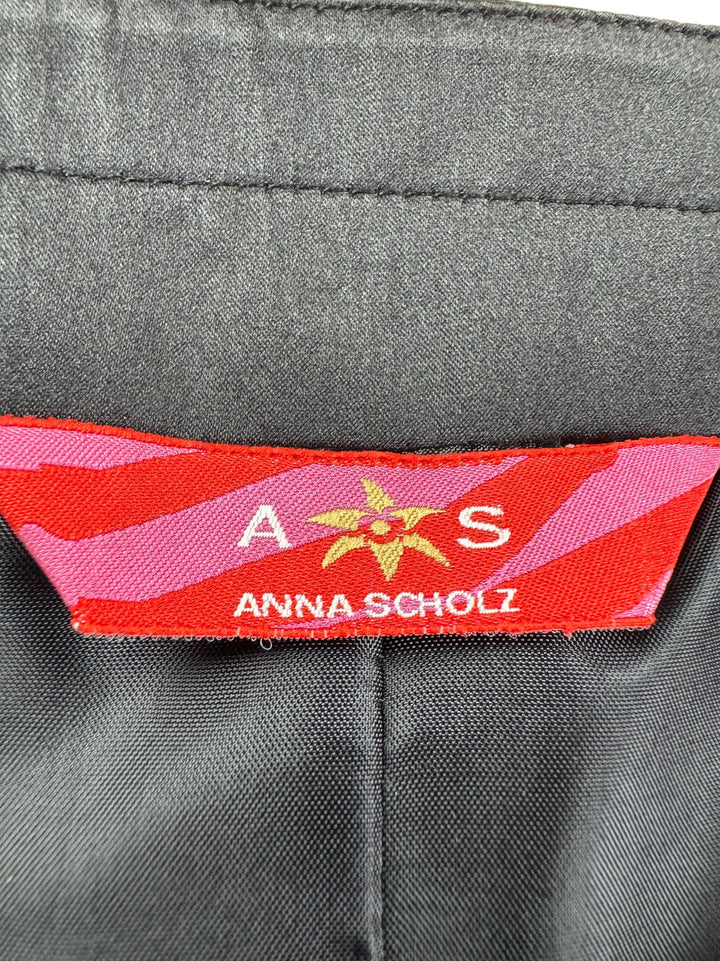Anna Scholz Black Skirt With Pleated Hem - W42