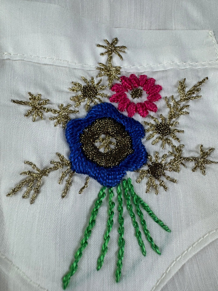 Embroidered White Cap Sleeve Dress - M