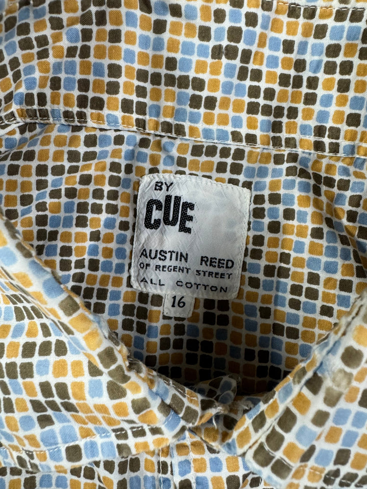 Austin Reed Long Sleeved Checkered Shirt - L