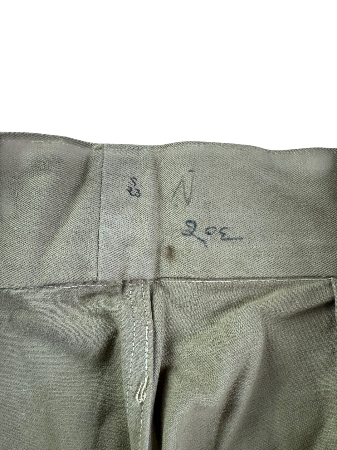 1940s Military Khaki Trousers and Shorts Set - Think Vintage ltd