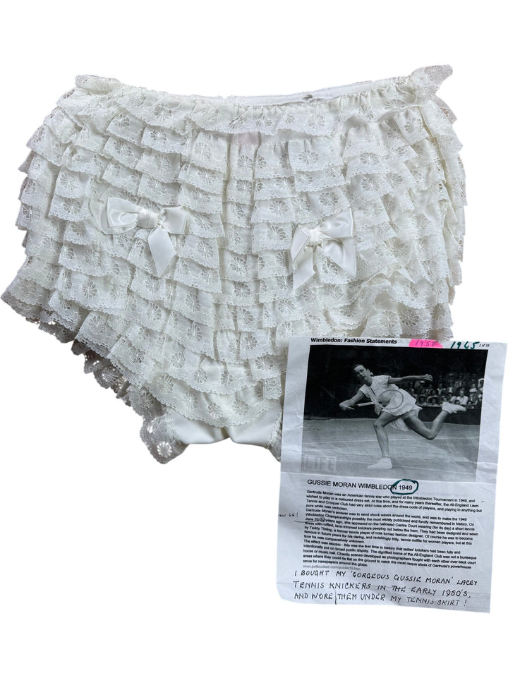 1950s Lace Ruffled Knickers Medium - Think Vintage ltd