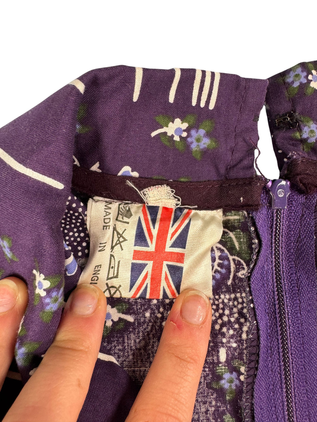 1960s Purple Floral Patterned Dress - XS - Think Vintage Online Ltd