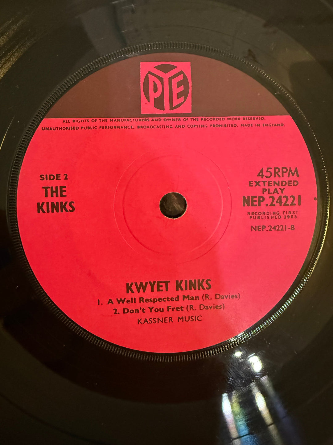 1965 Kinks Kwyet Kinks EP Vinyl - Think Vintage