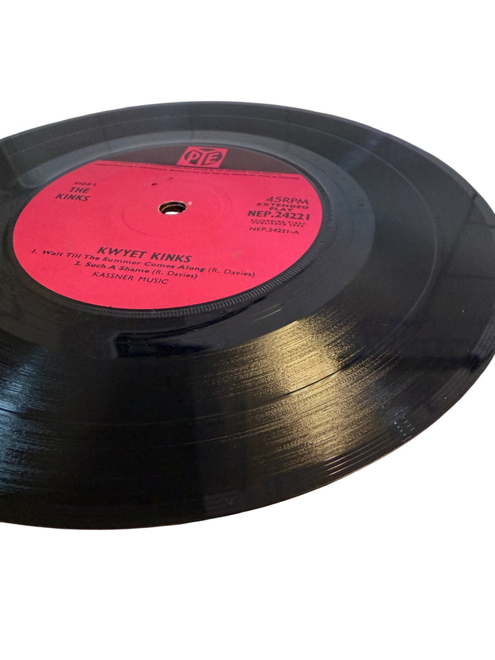 1965 Kinks Kwyet Kinks EP Vinyl - Think Vintage