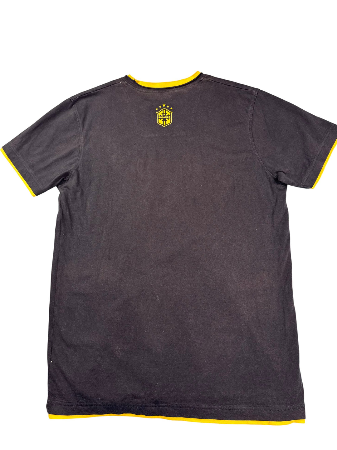 1970 Brasil Graphic T-Shirt - XL - Think Vintage Online Ltd