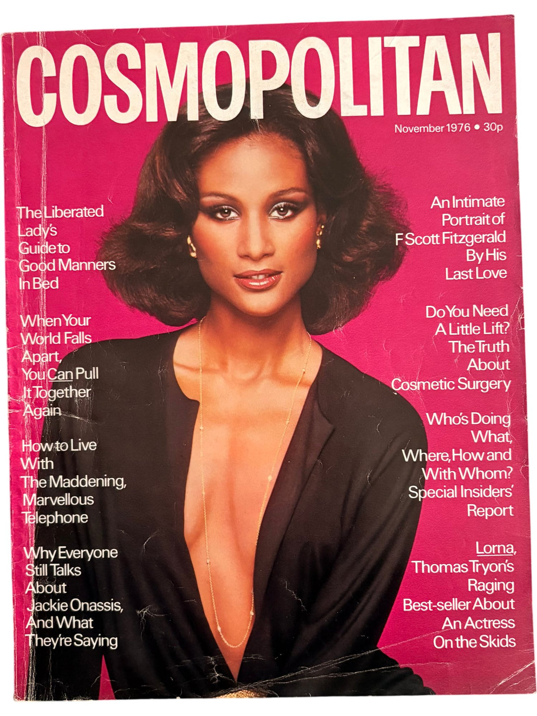 1976 Cosmopolitan Magazine November Issue - Think Vintage ltd