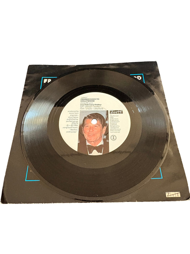 1980s Frankie Goes To Hollywood Two Tribes Record - Fair - 7 inch - Think Vintage ltd