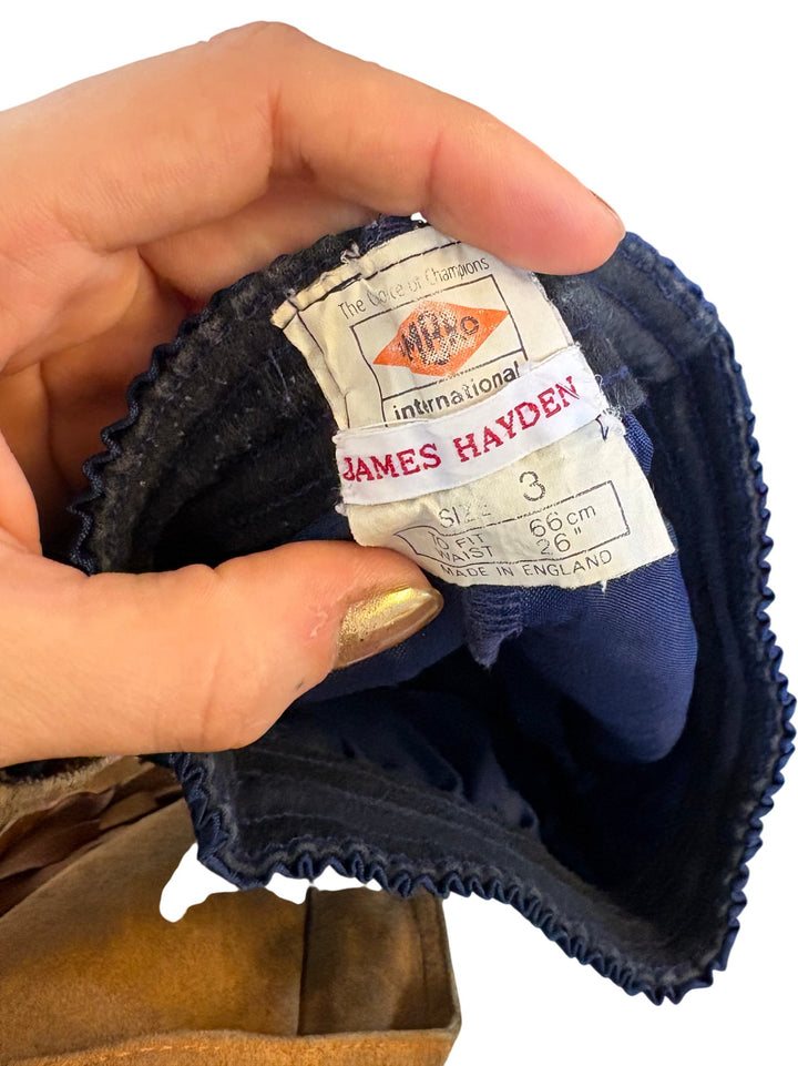 1980s Navy Sports Shorts - Age 7/8 - Think Vintage ltd