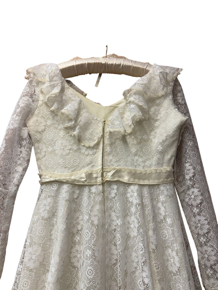 1970s Lace Wedding Dress