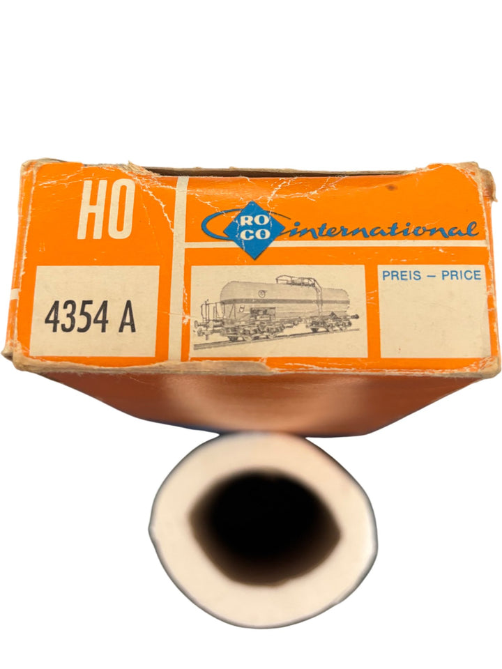 Roco HO Scale Model Train VTG Tanker 4354A