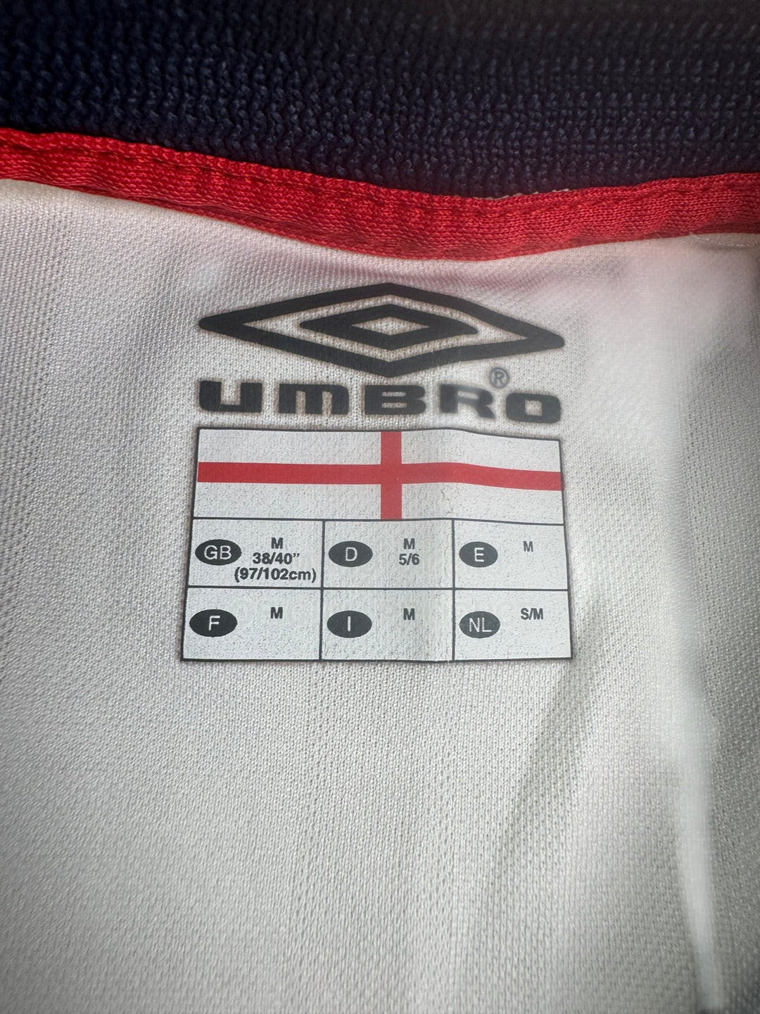2001/03 England Home Football Shirt - M - Think Vintage ltd