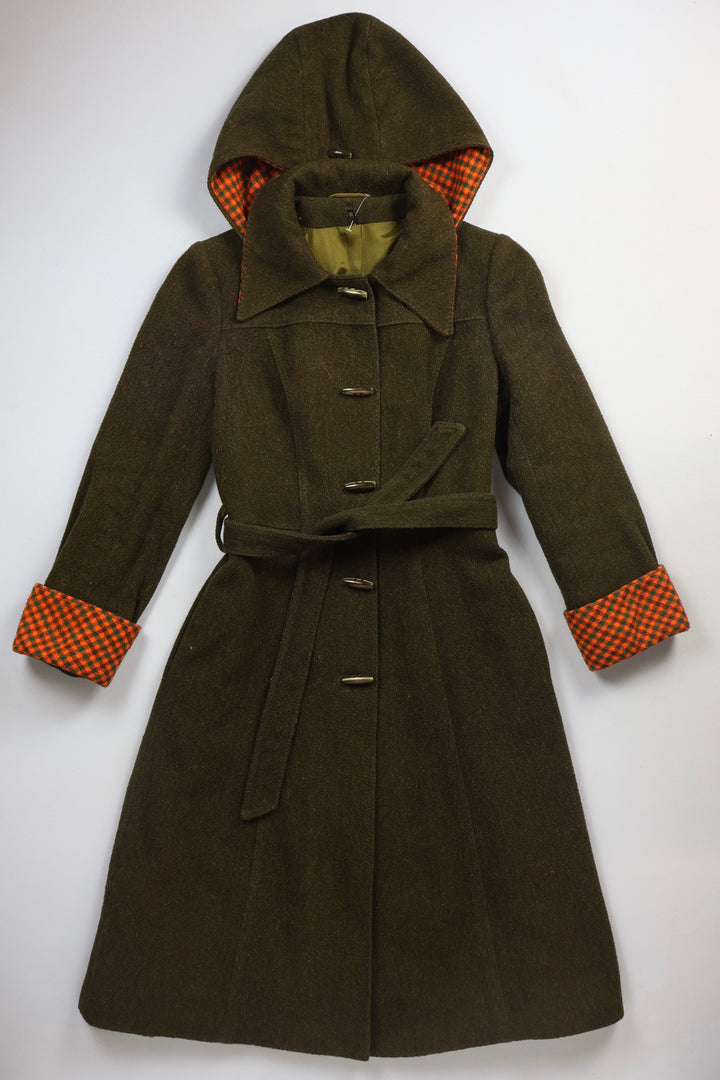 1970s Green Wool Duffle Coat with Orange Chequered Lining