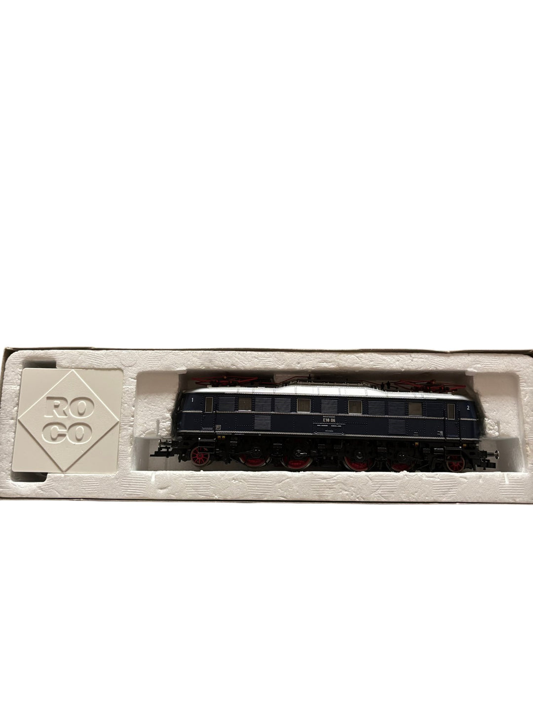 Roco HO Scale DB E 18 06 Model Train