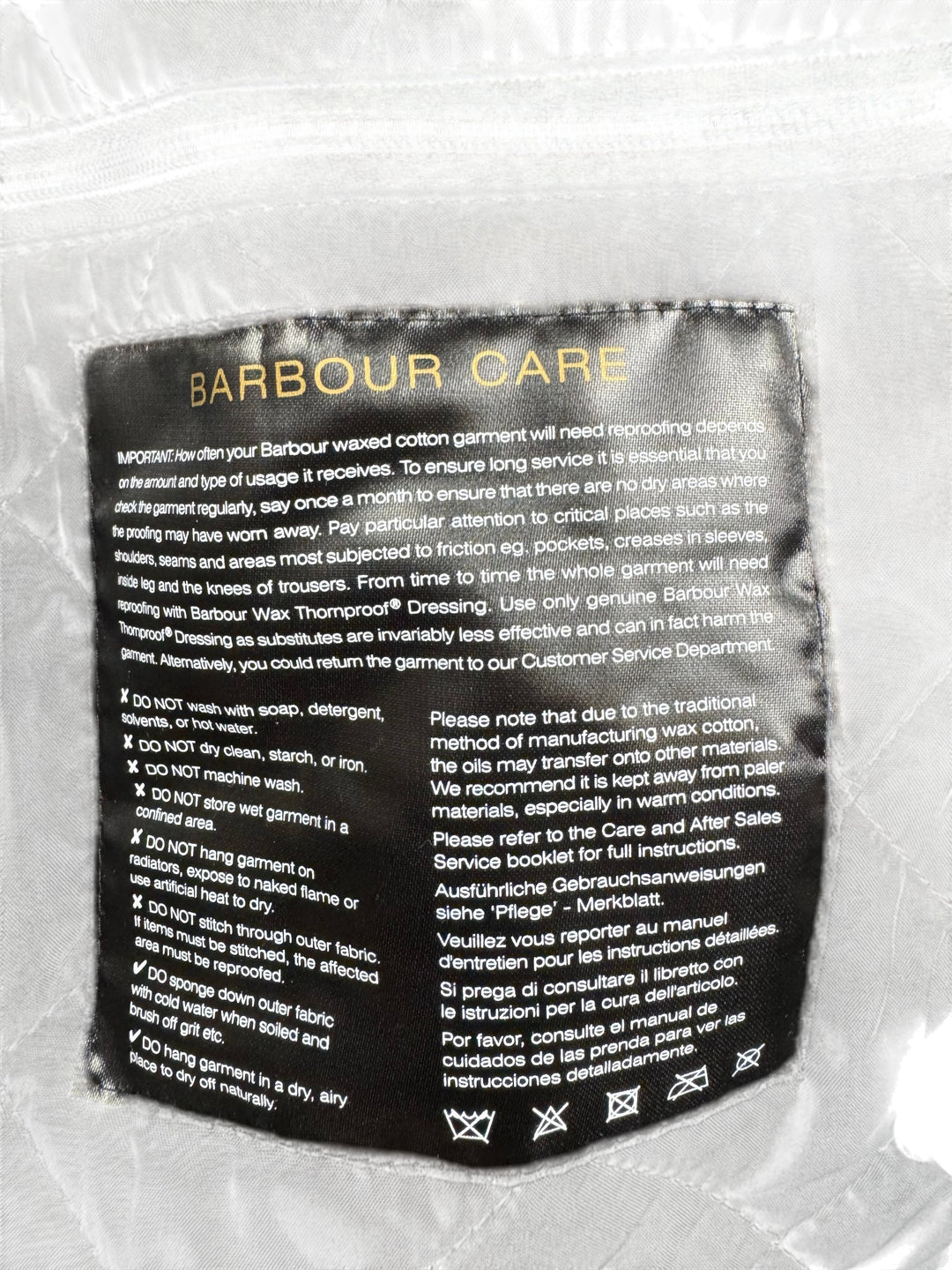 Barbour Waxed Cotton Jacket - L