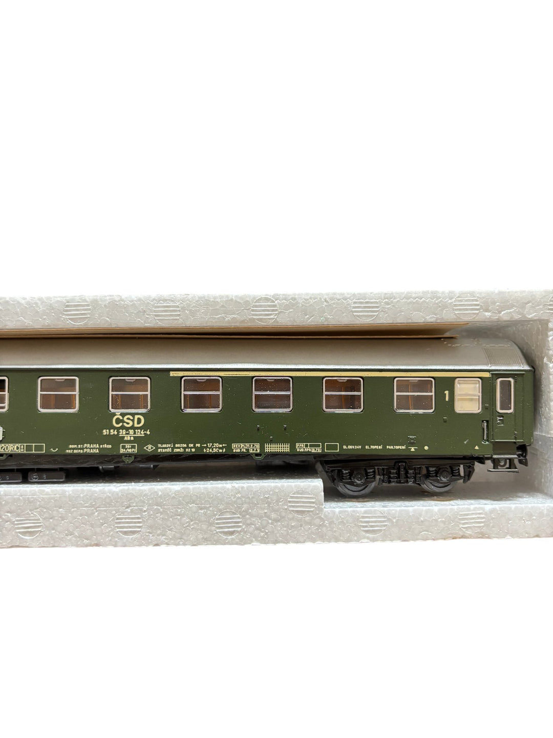 HO Scale Schicht Model Train Car CSD