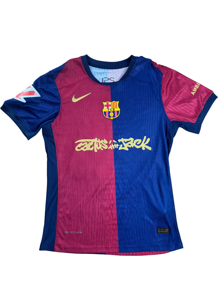 24/25 FC Barcelona Home Football Shirt - M - Think Vintage ltd