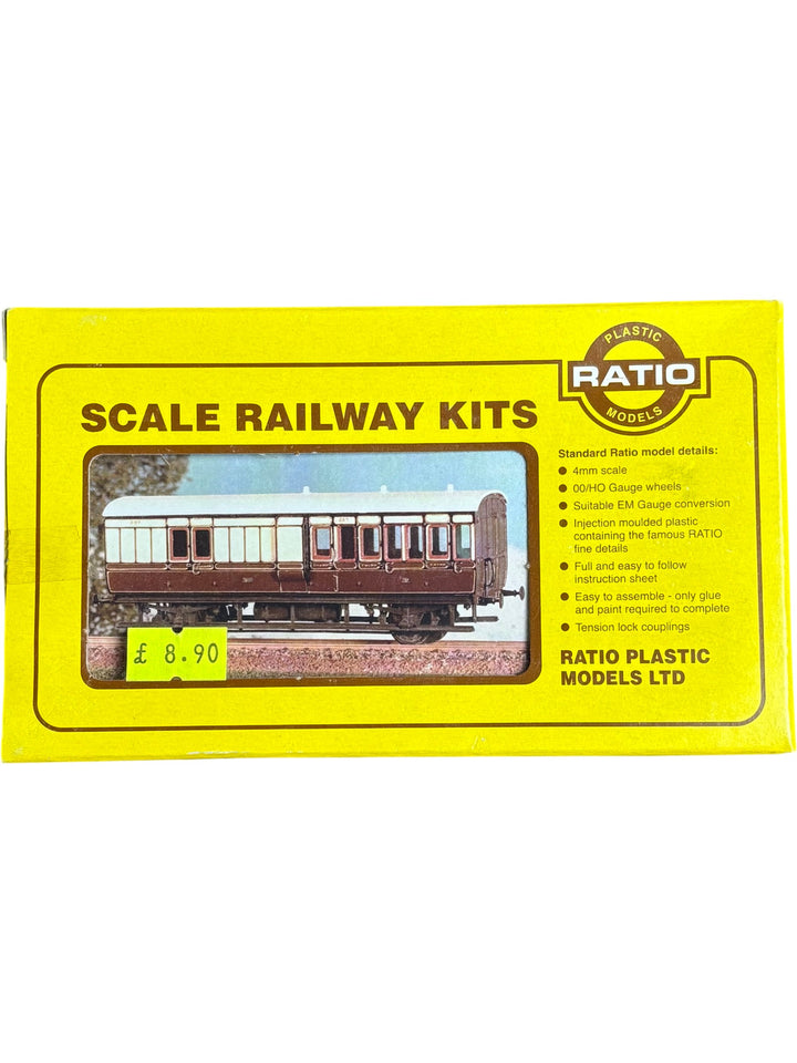 Ratio 613 GWR 4 Wheel Brake Third Kit Plastic Model Railway OO Scale - Think Vintage