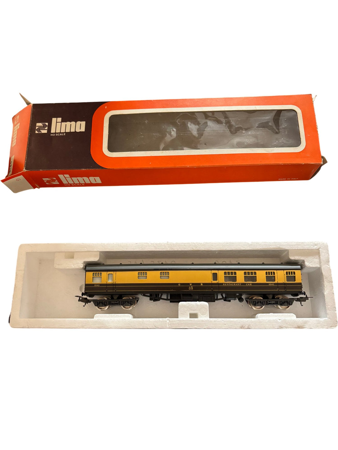 Lima HO Scale Restaurant Car Model Train