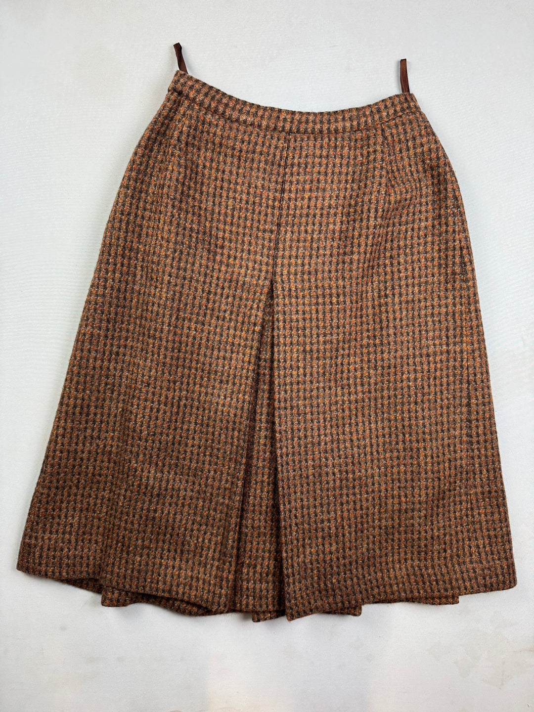 Pitlochry Shetland Wool Jacket and Skirt Set - M