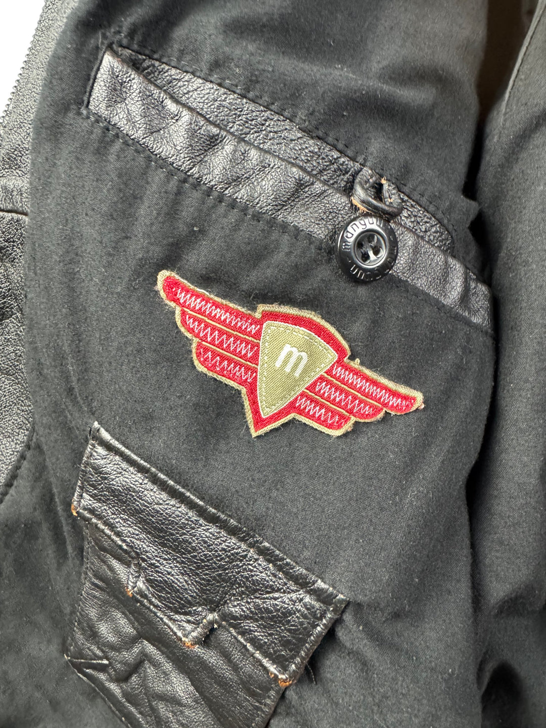 Manguun Leather Jacket with Multiple Pockets - L