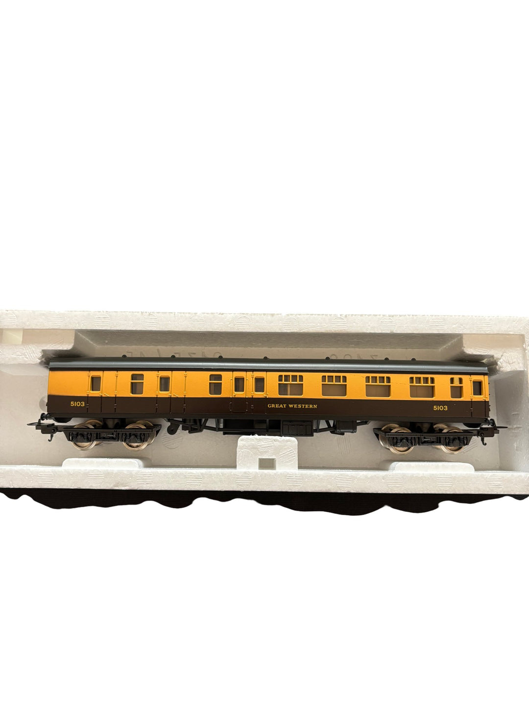 Lima HO Scale Great Western Train Carriage