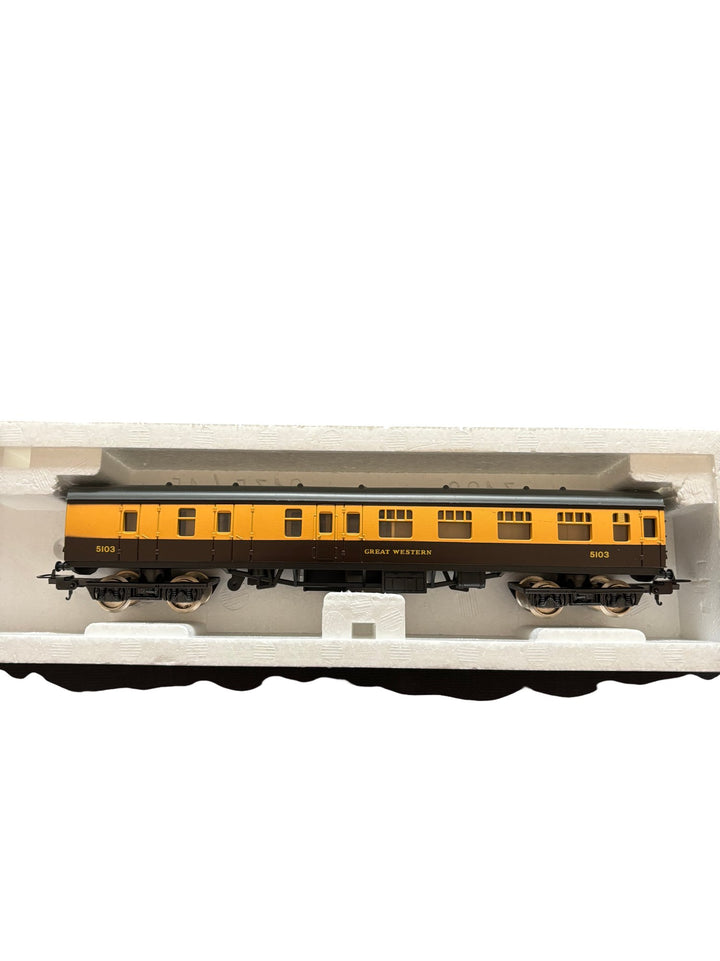 Lima HO Scale Great Western Train Carriage