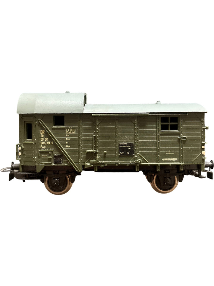 Model Train MINOL Tanker Freight Car