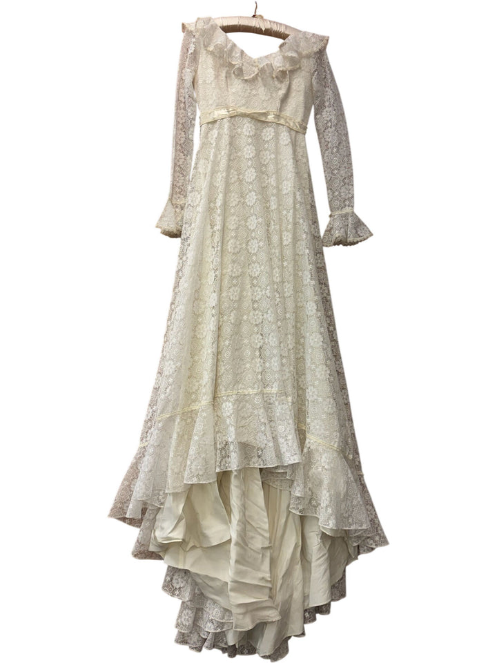 1970s Lace Wedding Dress