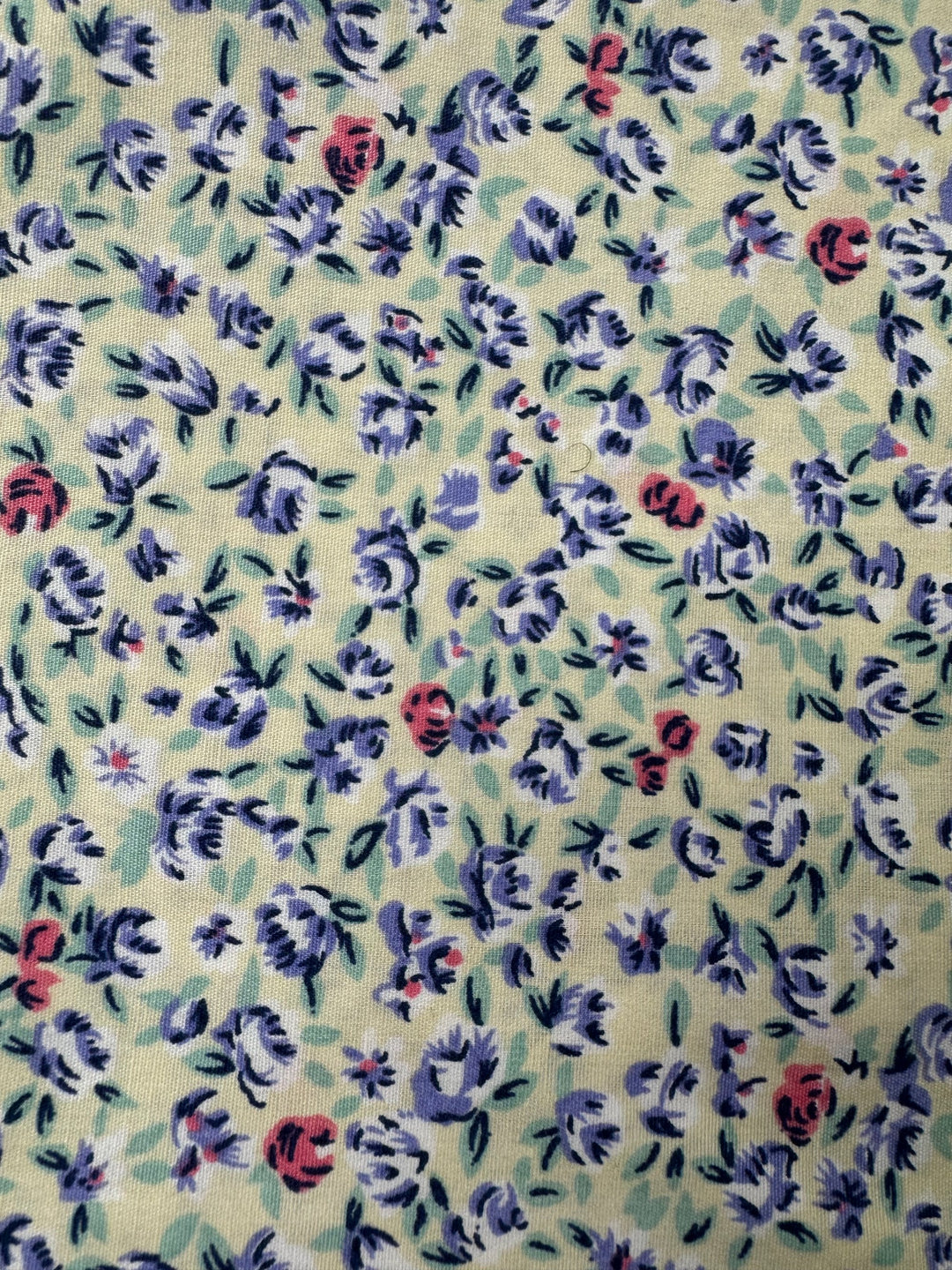 Floral Cotton Fabric Material - Think Vintage