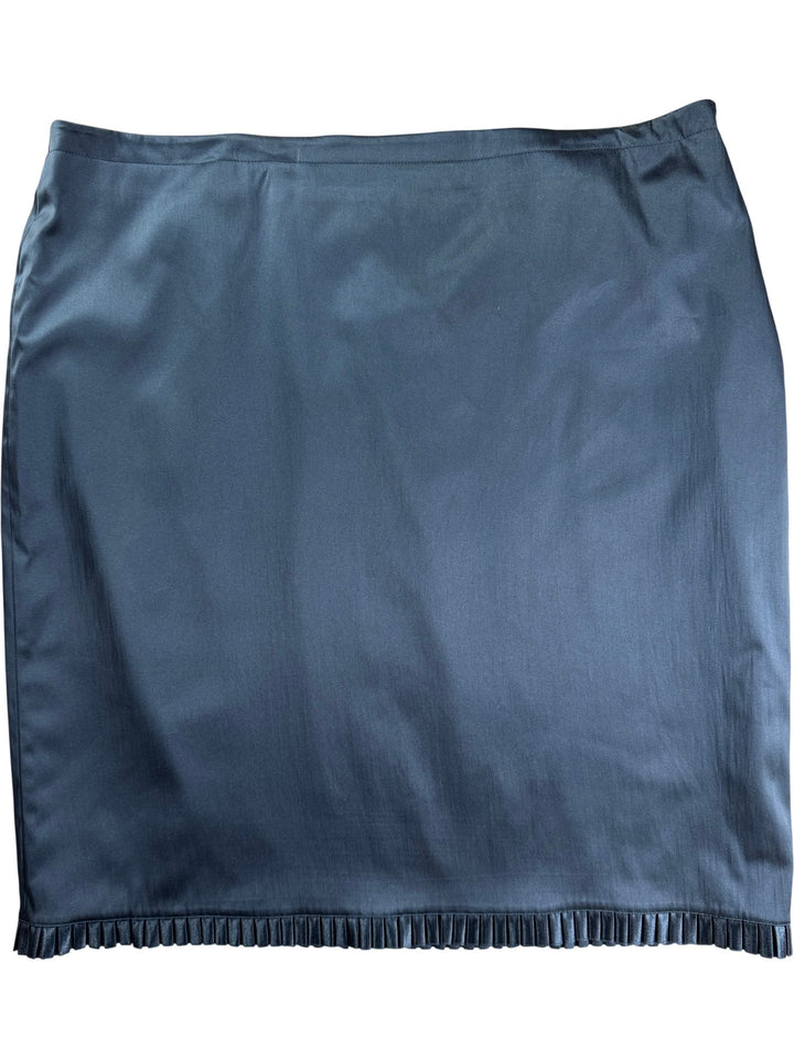 Anna Scholz Black Skirt With Pleated Hem - W42