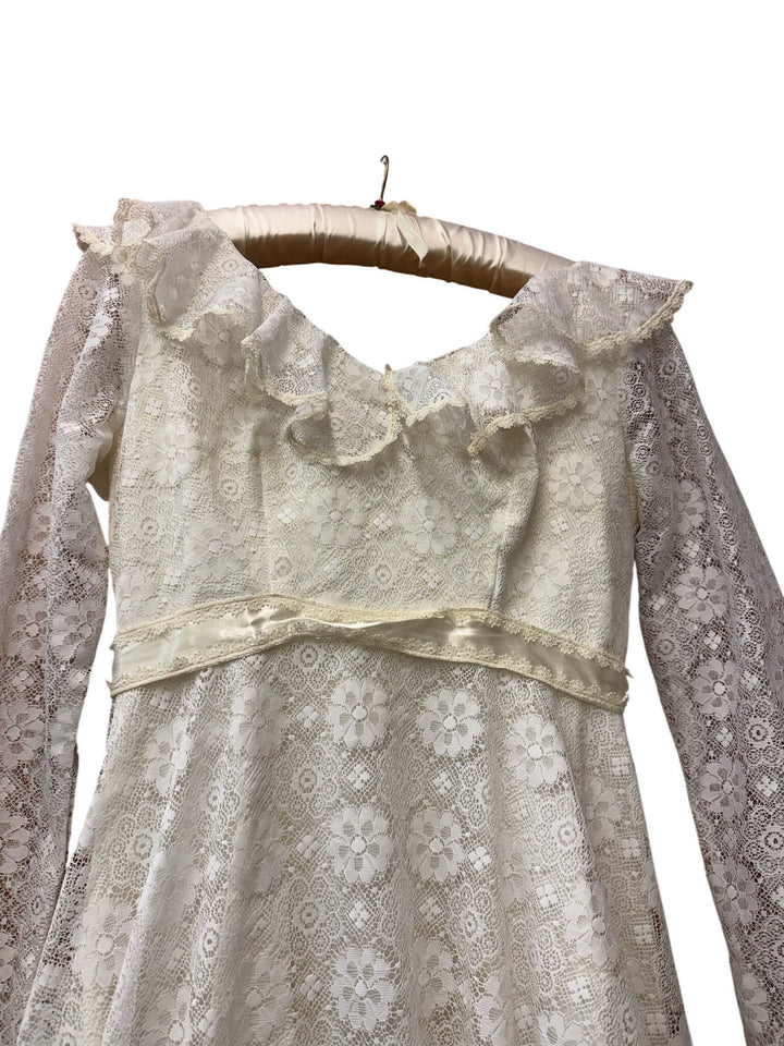 1970s Lace Wedding Dress