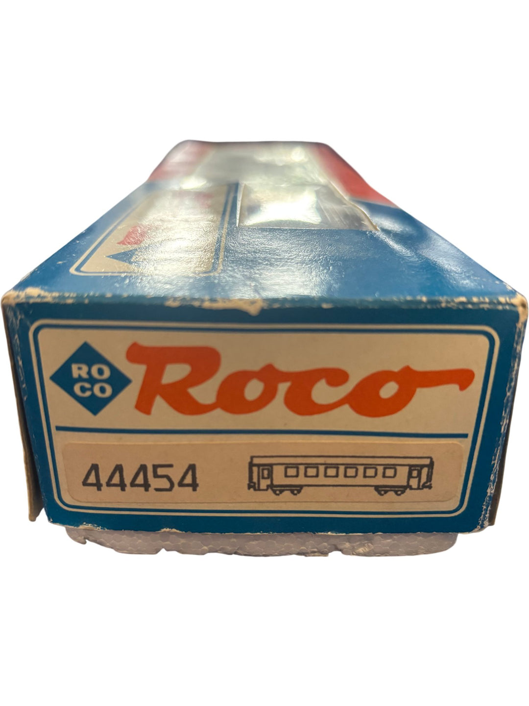 Roco HO Gauge Express Coach Hechte