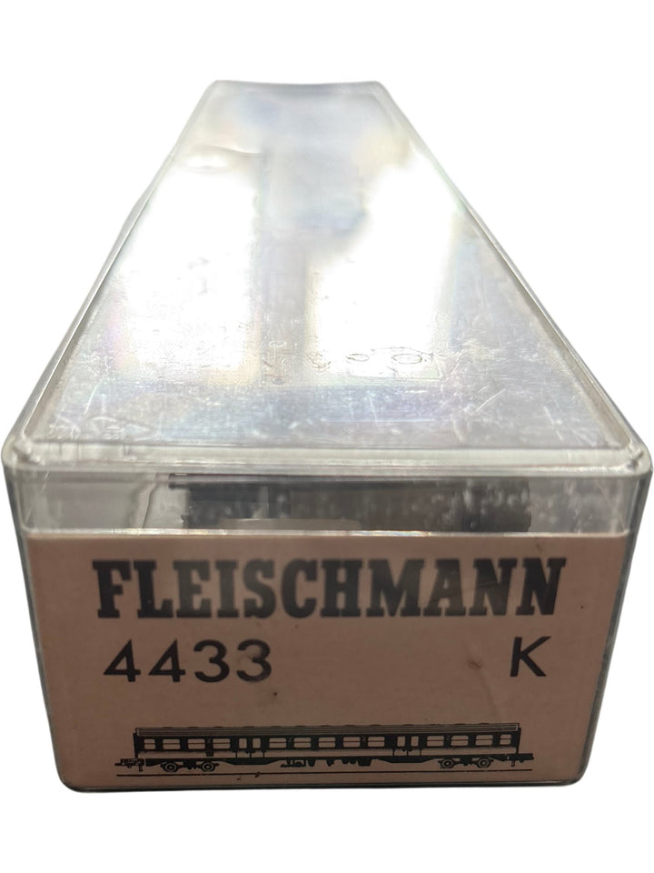 Fleischmann Model Train Carriage 4433 Red