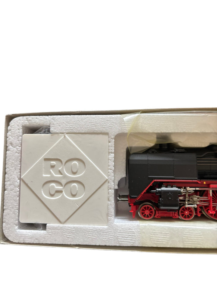 Roco HO Scale DR BR 01 Model Train