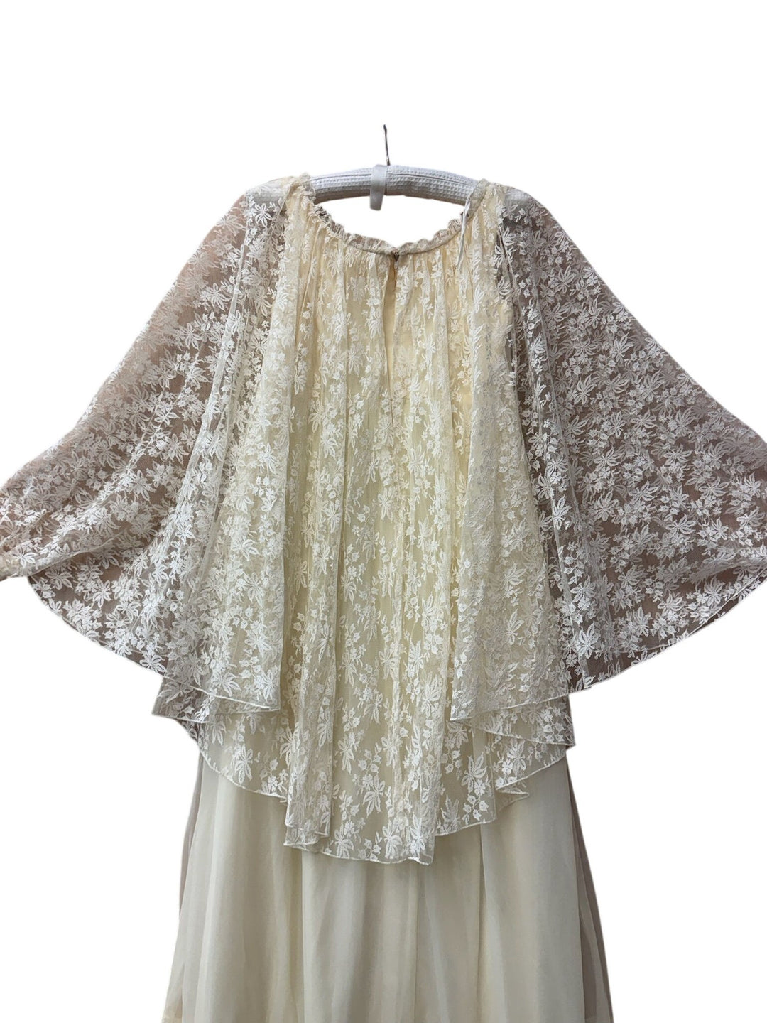 1970s Cream Lace Overlay Dress
