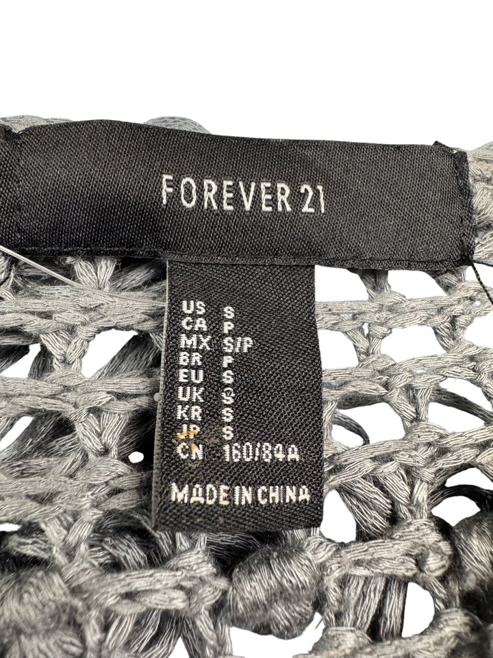 Forever 21 Textured Grey Sweater - M
