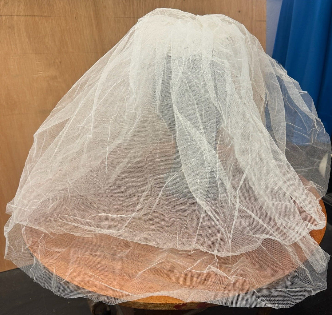 1950s Bridal Veil with Bow Accent