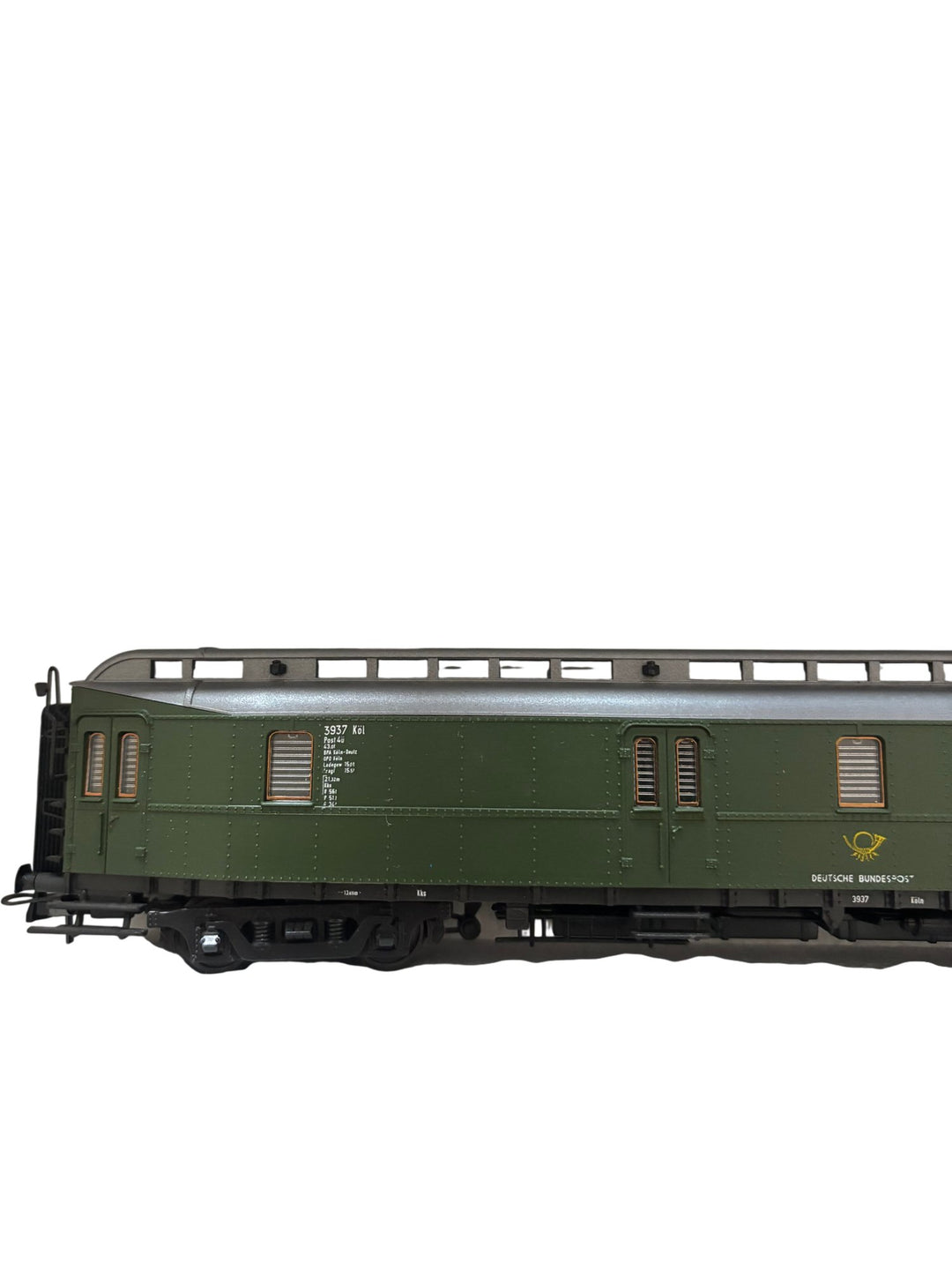 Roco HO Gauge Express Coach Hechte