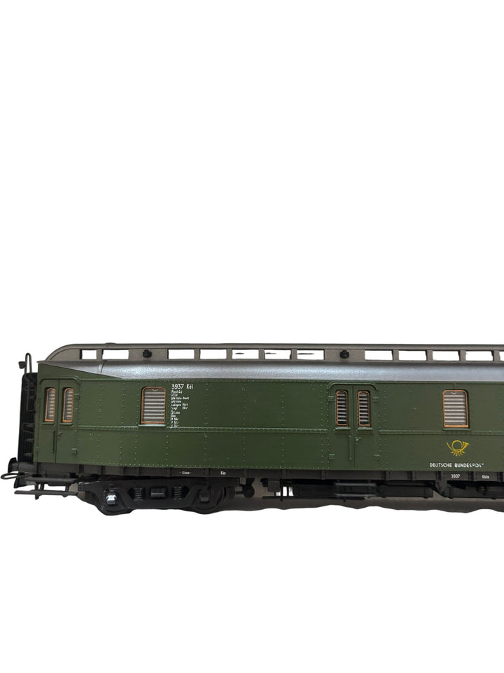 Roco HO Gauge Express Coach Hechte