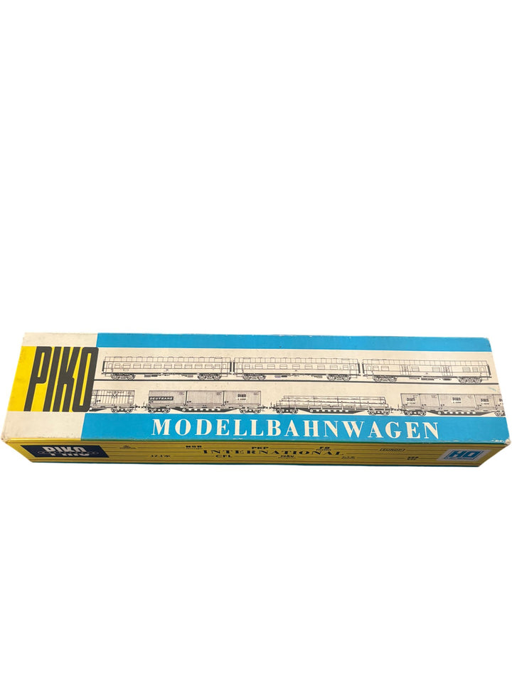 Piko HO Scale Modellbahnwagen Model Train