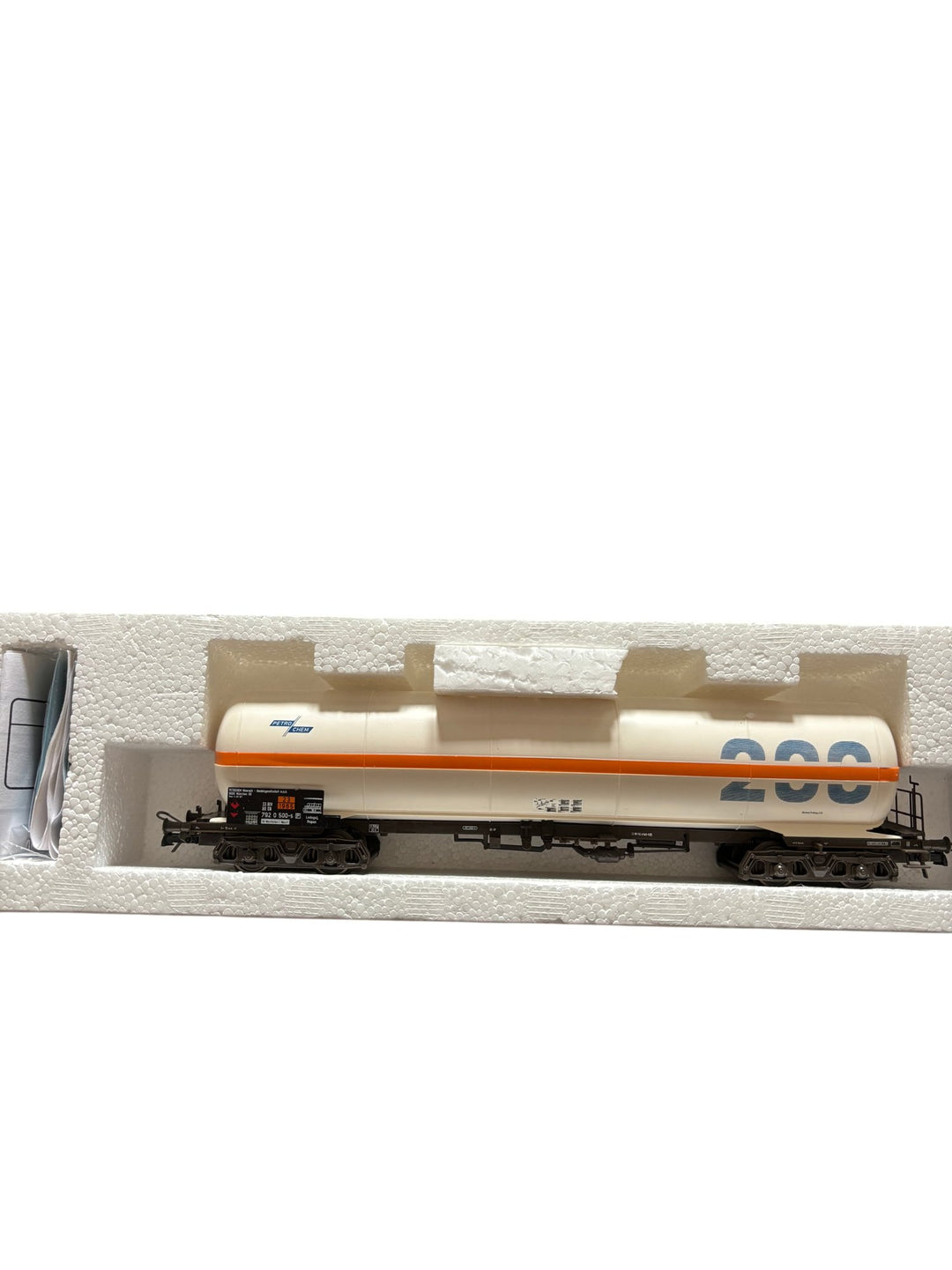 Roco HO Scale Model Train Tank Car
