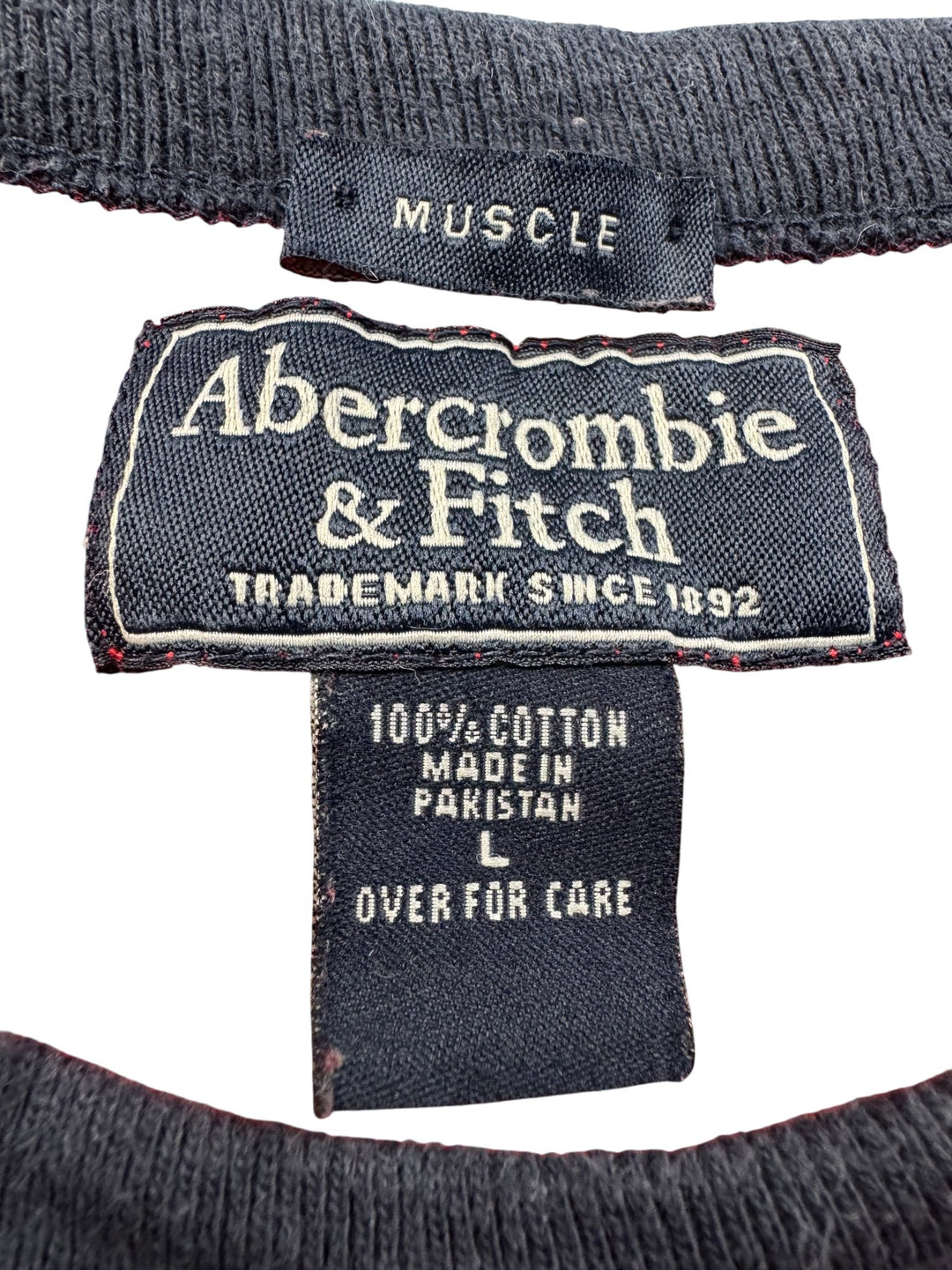 Abercrombie Red Short Sleeve T-Shirt - Think Vintage Online Ltd