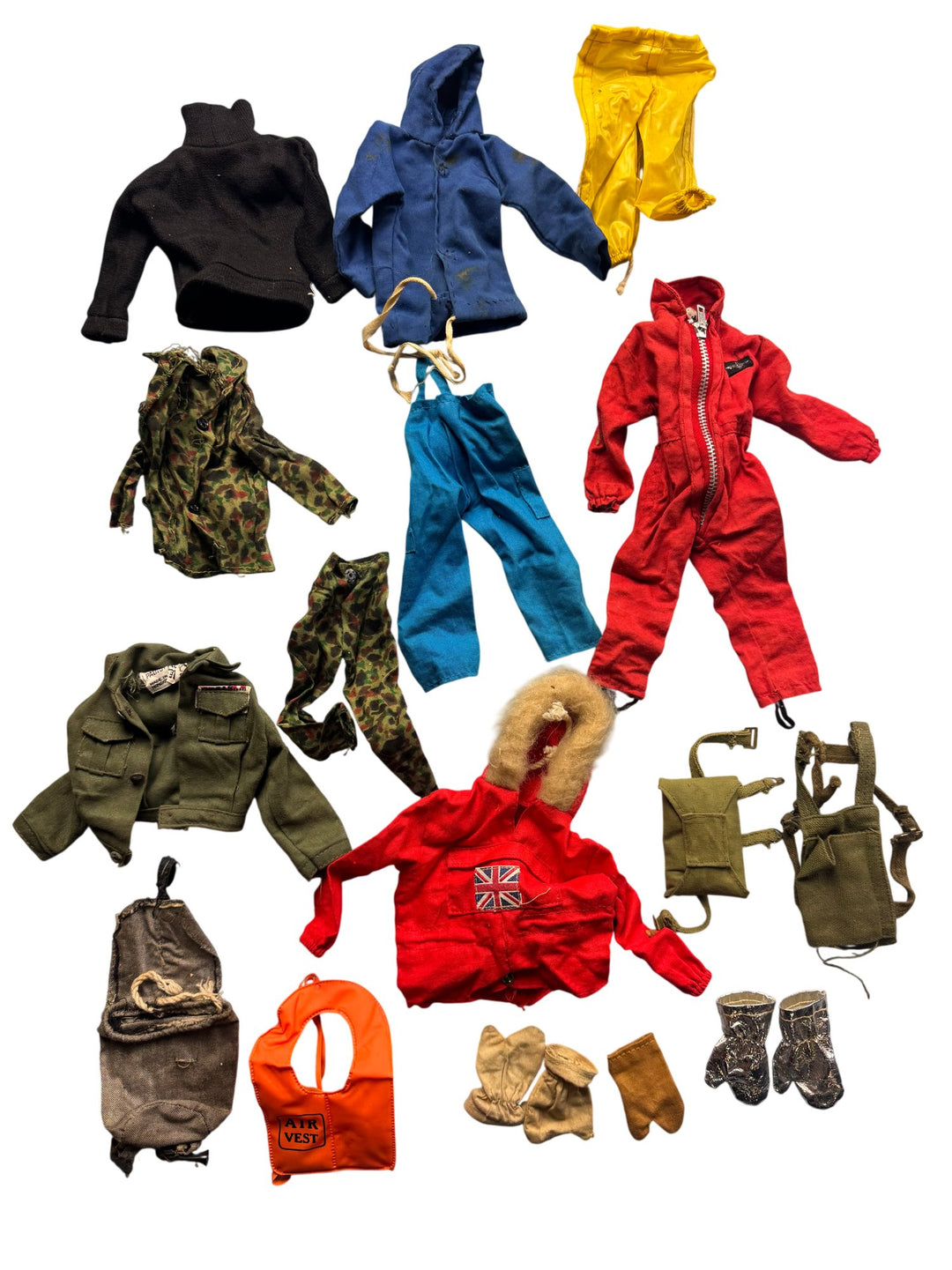 Action Man Figure Set with Accessories - Think Vintage Online Ltd