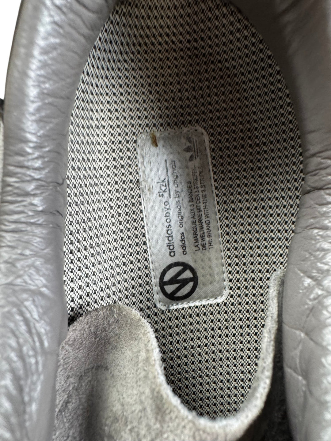 Adidas Gray Suede Sneakers - 9 - Think Vintage ltd
