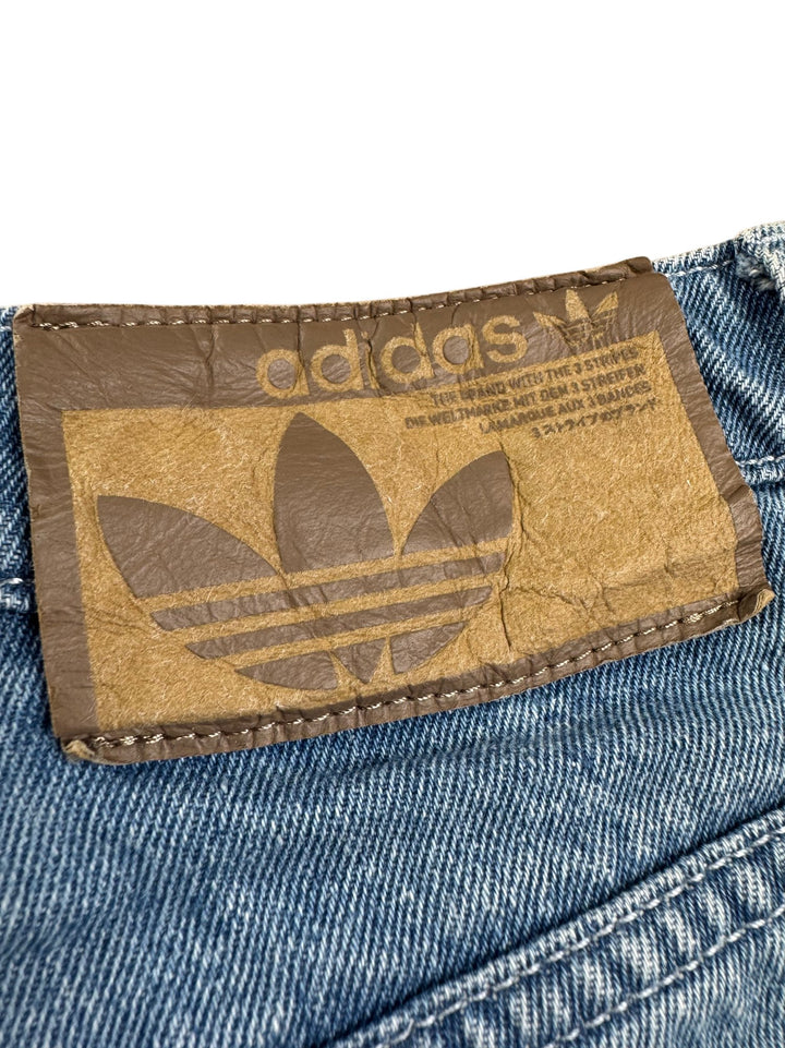 Adidas Light Wash Denim Shorts - W28 - Think Vintage ltd
